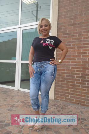 160030 - Yetris Age: 46 - Colombia