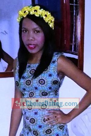 177106 - Claudia Age: 34 - Colombia