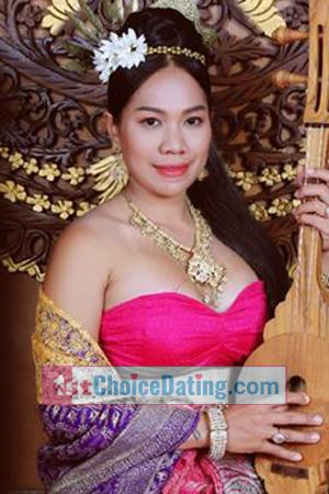 195003 - Piyaphach (Amy) Age: 37 - Thailand