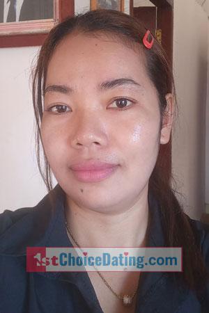 216733 - Sreynor Age: 40 - Cambodia