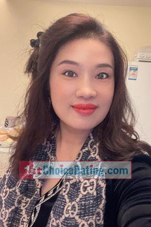 220804 - Alyssa Age: 52 - China