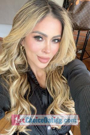 226543 - Adriana Age: 34 - Colombia